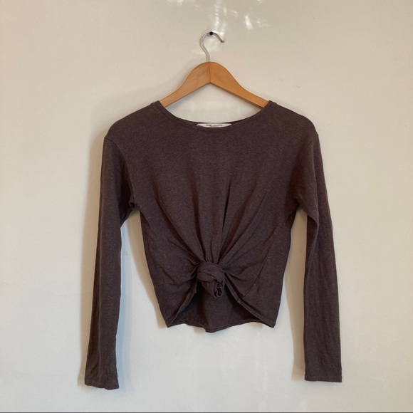Dagg and Stacey Knotted Crop Top - Picture 1 of 5